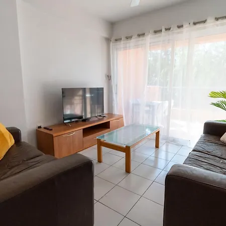 H&o Limnaria Quite And Peaceful 아파트 *