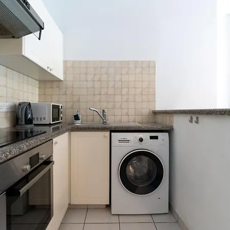 H&o Limnaria Quite And Peaceful Apartment Paphos